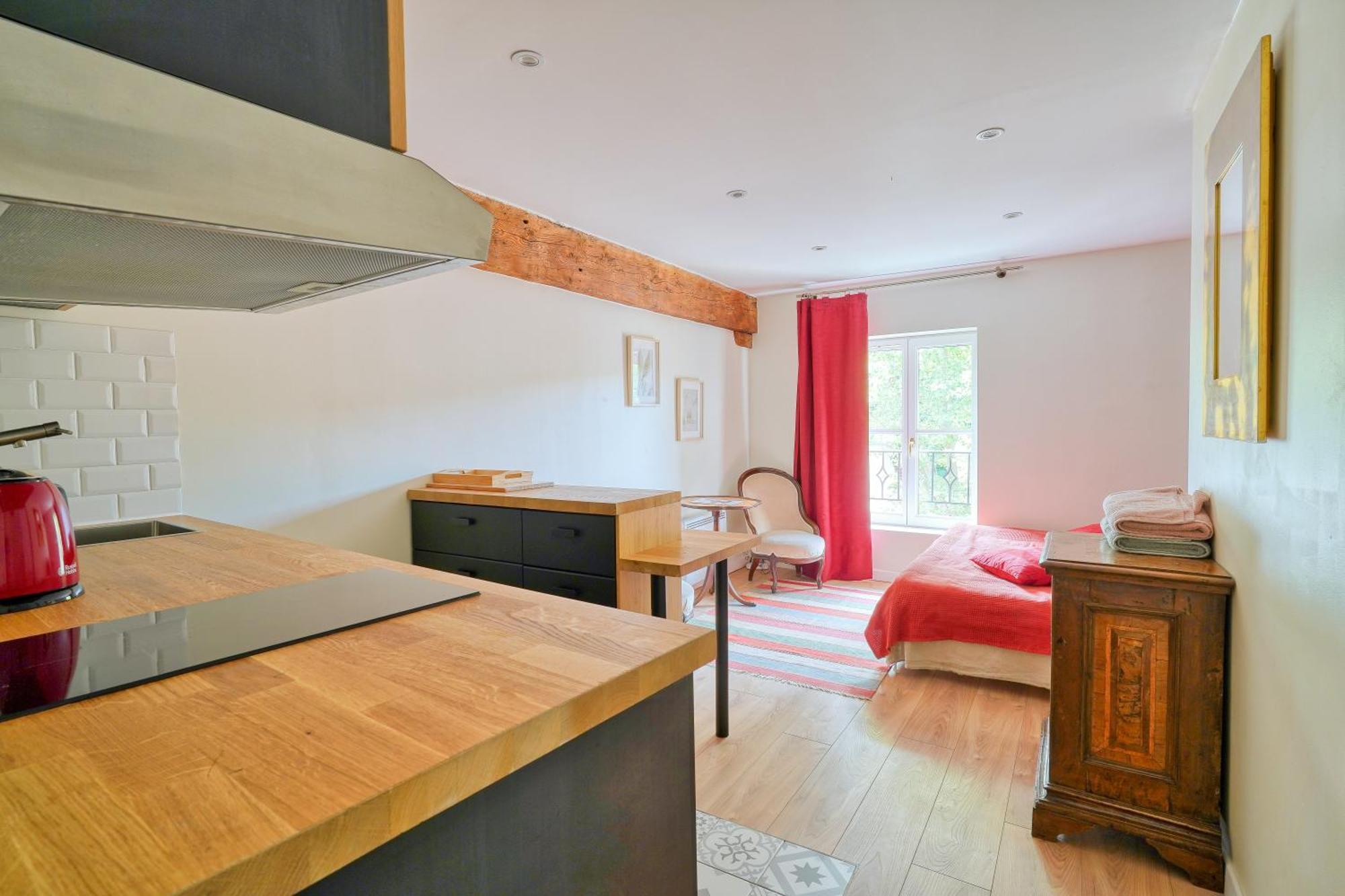 Centre Ahimsa Hotel Verrières-le-Buisson Eksteriør billede